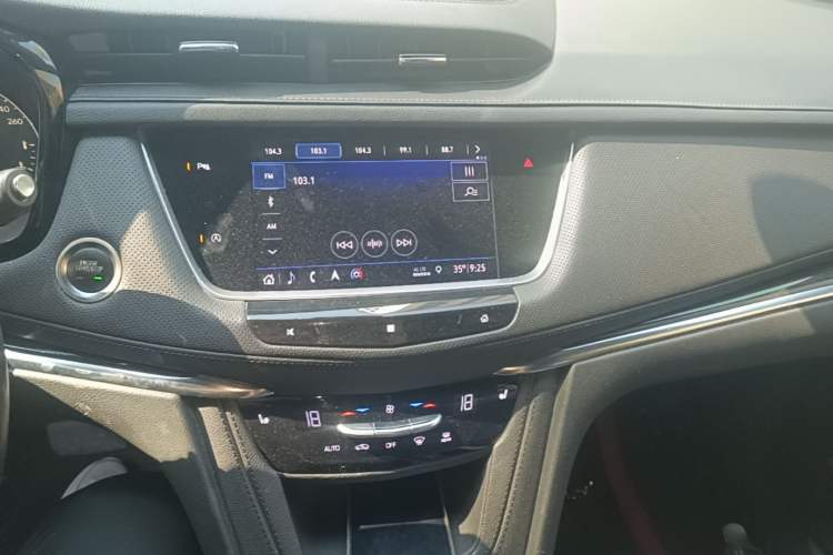 Used Cadillac XT5 2020 28T Luxury Version Audio And AC Panel