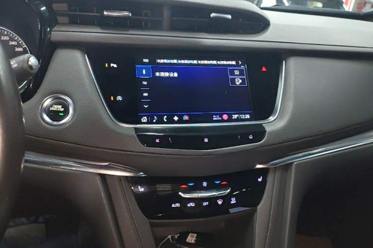 Used Cadillac XT5 2020 28T Four-Wheel Drive Tech Version Audio And AC Panel