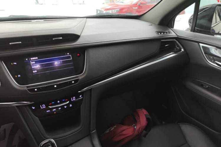 Used Cadillac XT5 2020 Revised Version 28T Luxury Edition Audio And AC Panel