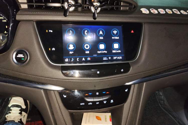 Used Cadillac XT5 2020 28T Four-Wheel Drive Luxury Version Audio And AC Panel