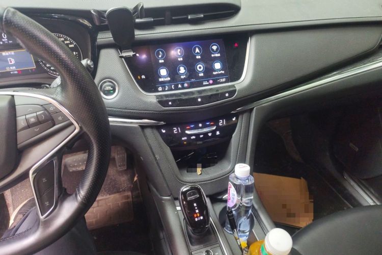 Used Cadillac XT5 2020 28T Luxury Version Audio And AC Panel