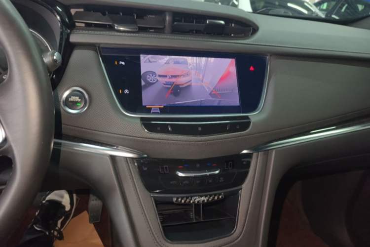 Used Cadillac XT5 2020 Revised Version 28T Four-Wheel Drive Luxury Edition Audio And AC Panel