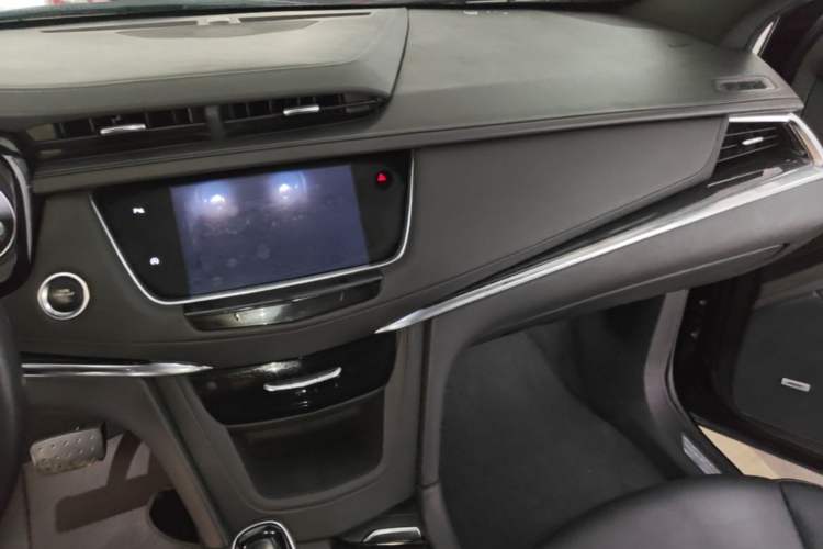 Used Cadillac XT5 2020 Revised Version 28T Luxury Edition Audio And AC Panel