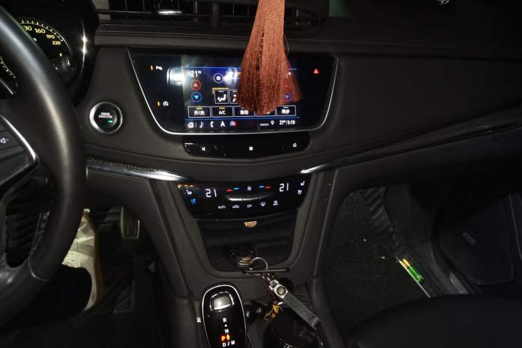 Used Cadillac XT5 2020 Updated Version 28T All-Wheel Drive Leading Sporty Type Audio And AC Panel