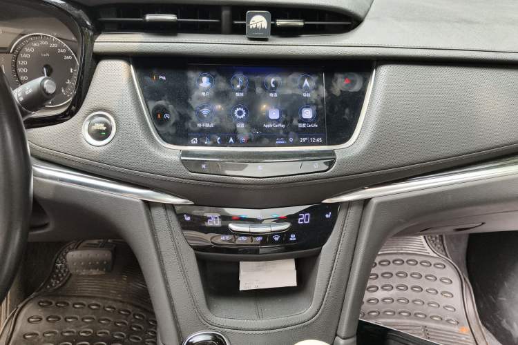 Used Cadillac XT5 2020 28T Luxury Version Audio And AC Panel