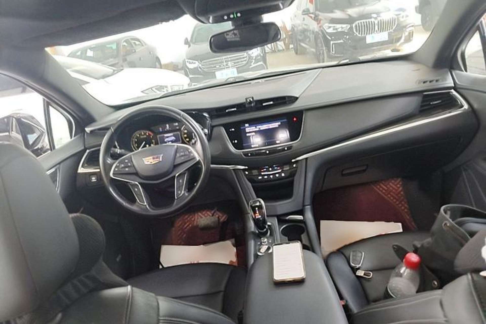 Used Cadillac XT5 2020 Revised Version 28T Luxury Edition Center Console