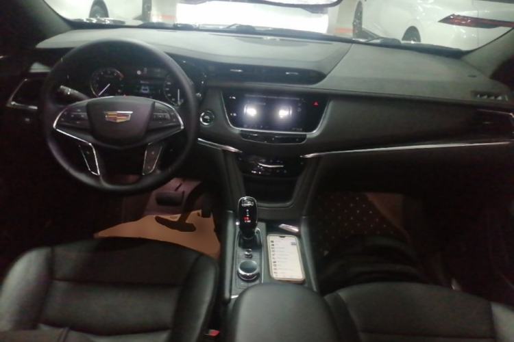 Used Cadillac XT5 2020 Revised Version 28T Four-Wheel Drive Luxury Edition Center Console