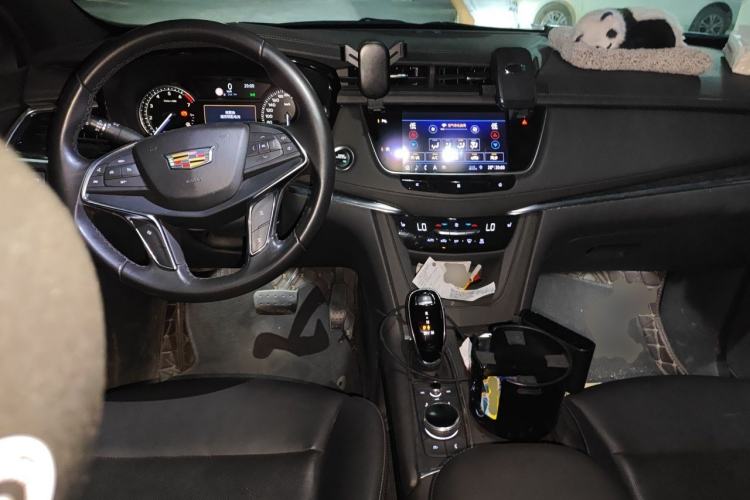 Used Cadillac XT5 2020 28T Four-Wheel Drive Luxury Version Center Console