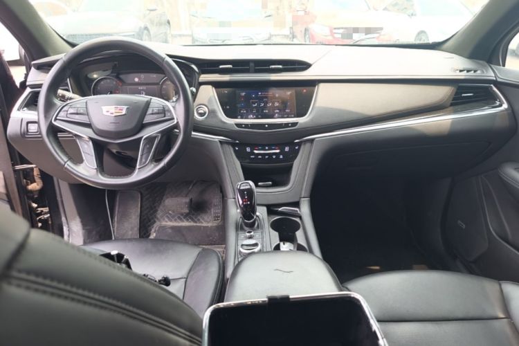 Used Cadillac XT5 2020 Revised Version 28T Four-Wheel Drive Luxury Edition Center Console