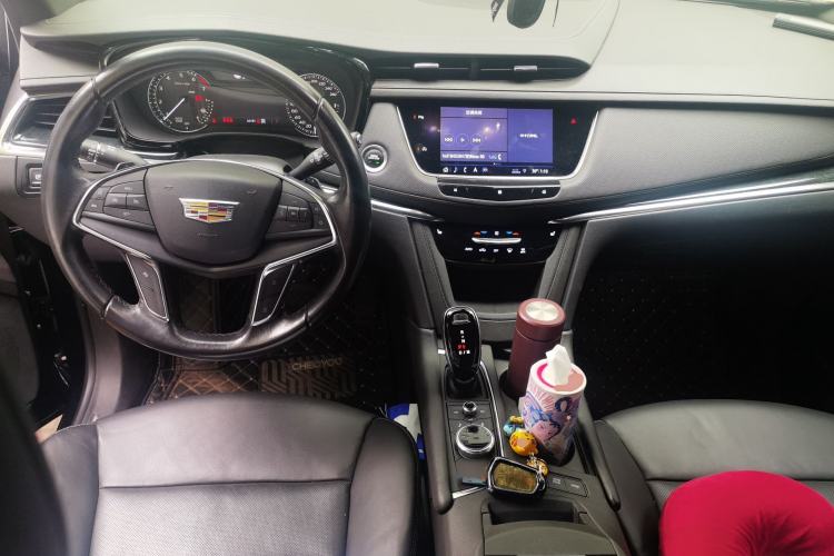 Used Cadillac XT5 2020 28T Four-Wheel Drive Luxury Version Center Console