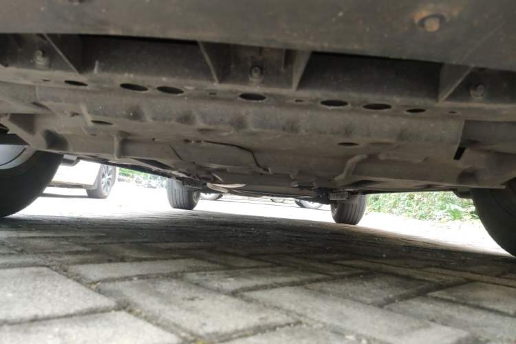 Used Cadillac XT5 2020 28T Luxury Version Chassis Front