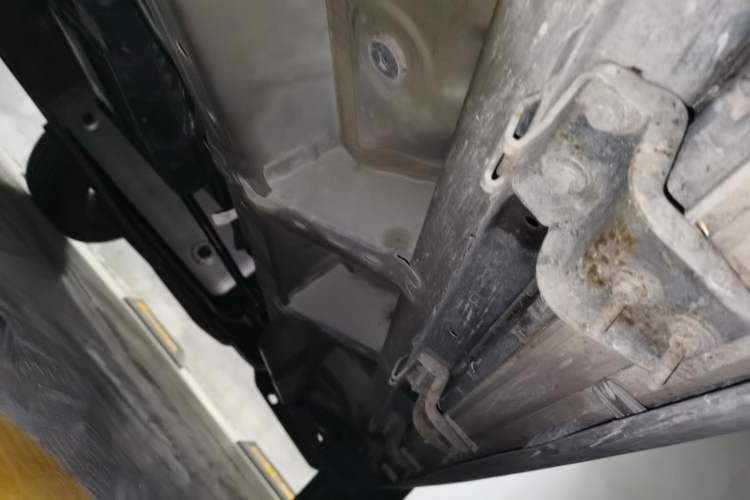 Used Cadillac XT5 2020 Revised Version 28T Luxury Edition Chassis Front Left