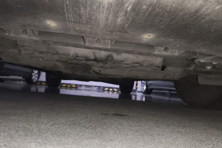 Used Cadillac XT5 2020 28T Luxury Version Chassis Front