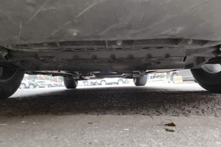 Used Cadillac XT5 2020 28T Luxury Version Chassis Front