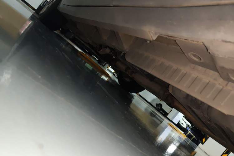 Used Cadillac XT5 2020 Revised Version 28T Luxury Edition Chassis Rear Left