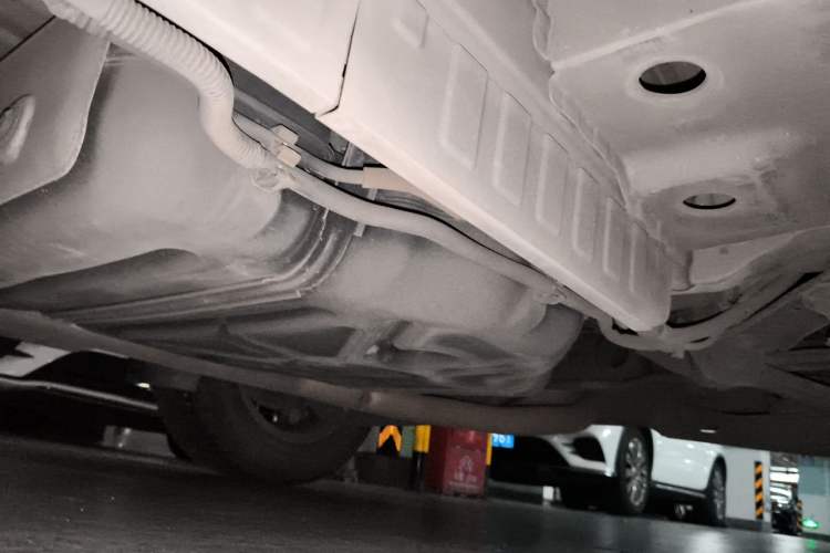 Used Cadillac XT5 2020 28T Luxury Version Chassis Rear Left