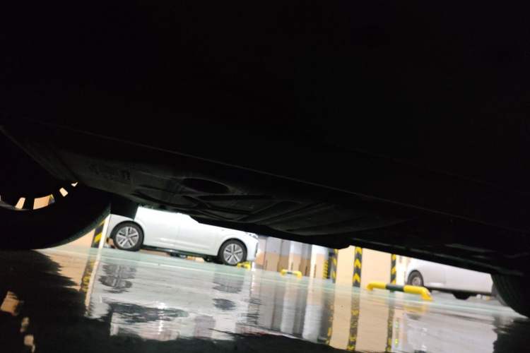 Used Cadillac XT5 2020 Revised Version 28T Luxury Edition Chassis Rear Right