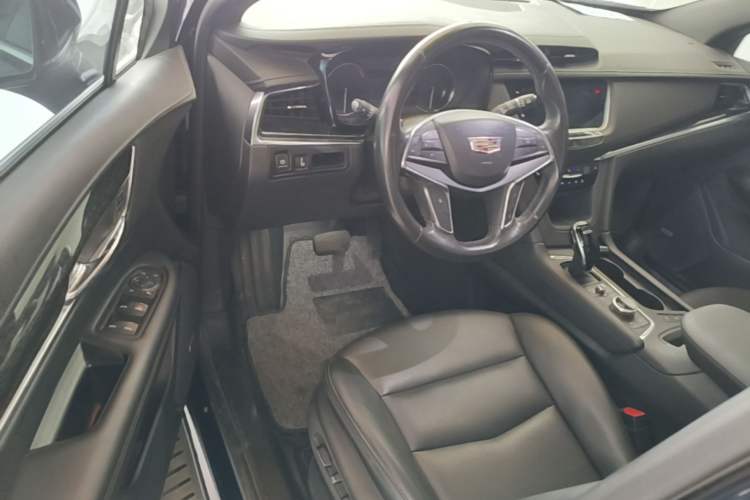 Used Cadillac XT5 2020 Revised Version 28T Luxury Edition Driver Seat