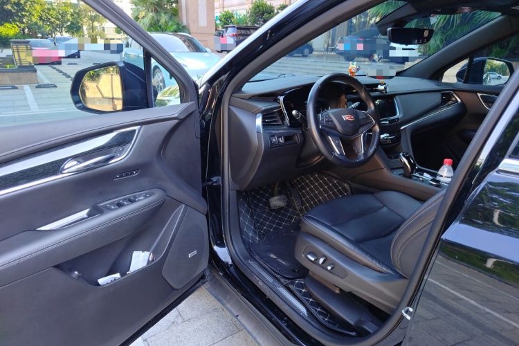 Used Cadillac XT5 2020 Revised Version 28T Luxury Edition Driver Seat