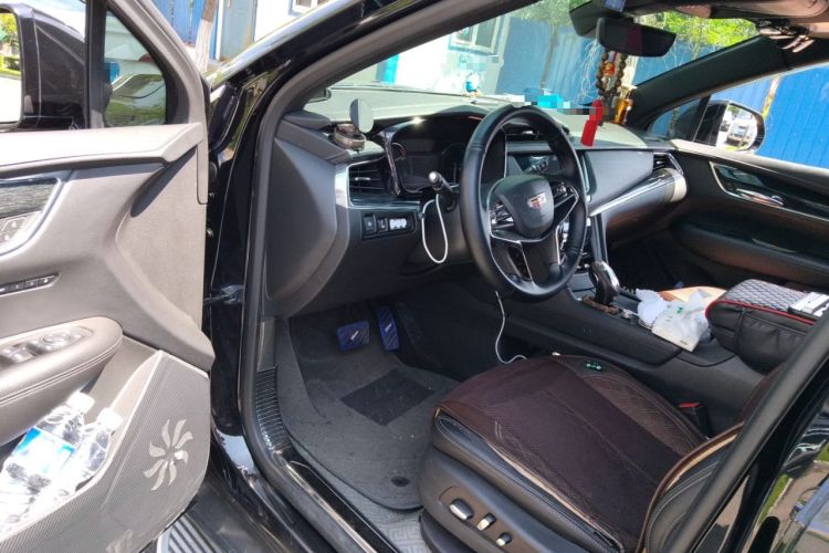 Used Cadillac XT5 2020 Revised Version 28T Luxury Edition Driver Seat