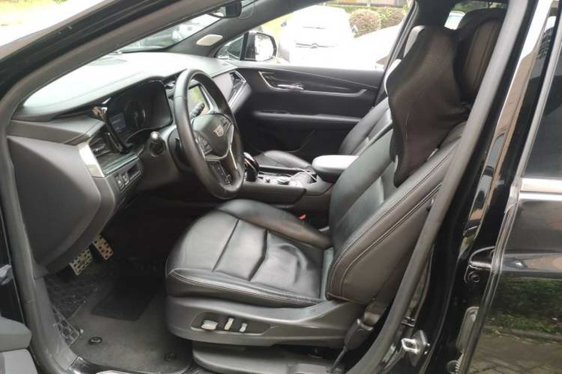 Used Cadillac XT5 2020 28T Luxury Version Driver Seat