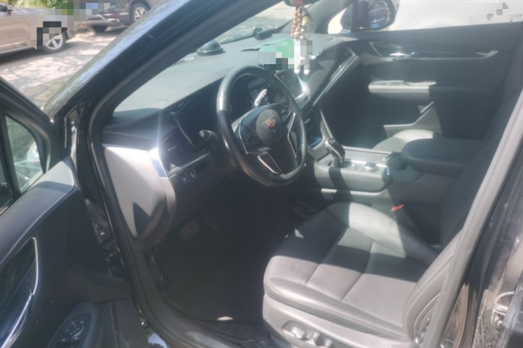 Used Cadillac XT5 2020 Revised Version 28T Tech Edition Driver Seat