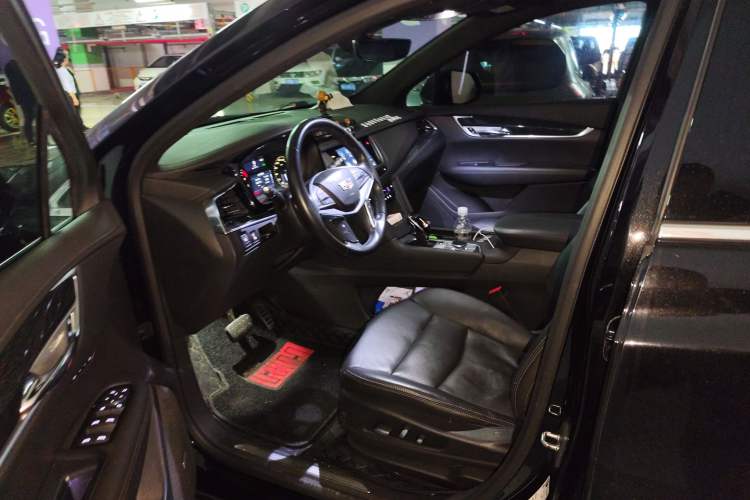 Used Cadillac XT5 2020 28T Four-Wheel Drive Luxury Version Driver Seat
