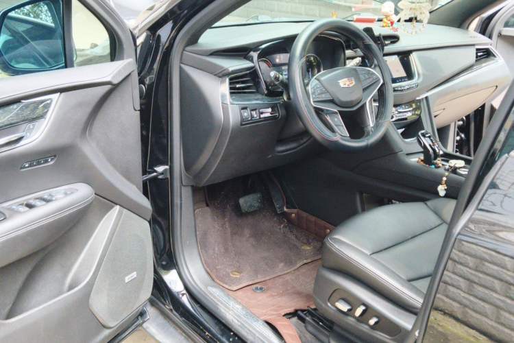 Used Cadillac XT5 2020 Revised Version 28T Luxury Edition Driver Seat