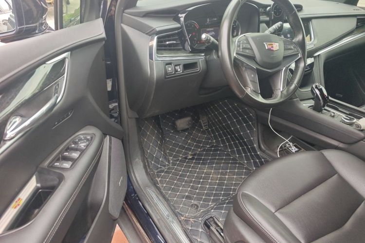 Used Cadillac XT5 2020 Revised Version 28T Luxury Edition Driver Seat