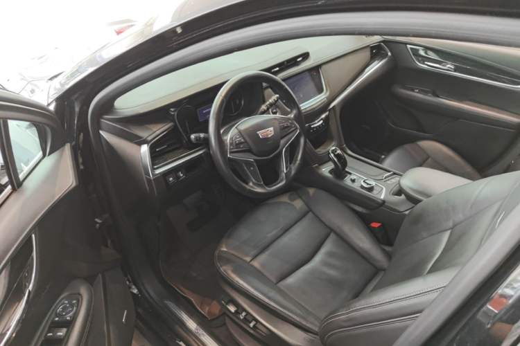 Used Cadillac XT5 2020 Revised Version 28T Luxury Edition Driver Seat