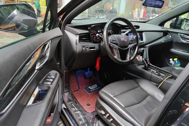 Used Cadillac XT5 2020 Revised Version 28T Luxury Edition Driver Seat