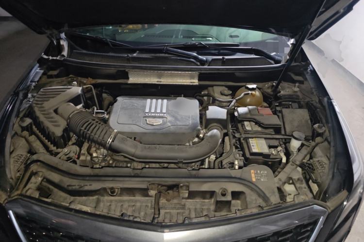 Used Cadillac XT5 2020 28T Luxury Version Engine Bay