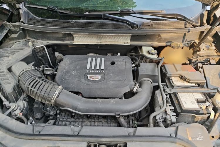 Used Cadillac XT5 2020 Revised Version 28T Luxury Edition Engine Bay
