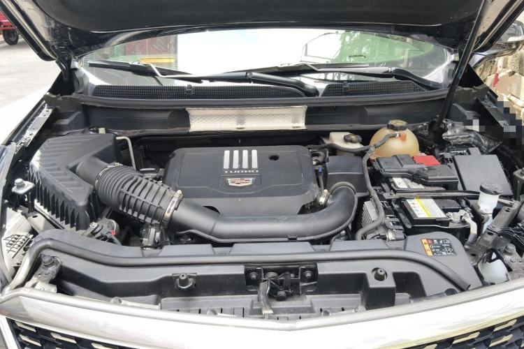 Used Cadillac XT5 2020 Revised Version 28T Luxury Edition Engine Bay