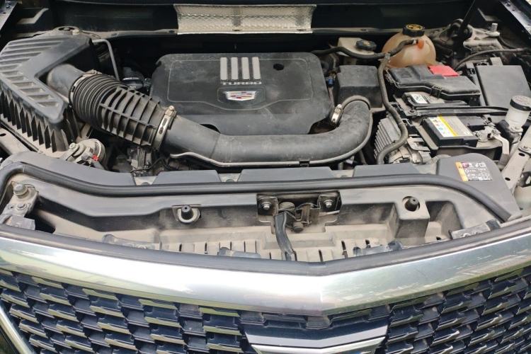 Used Cadillac XT5 2020 Revised Version 28T Luxury Edition Engine Bay