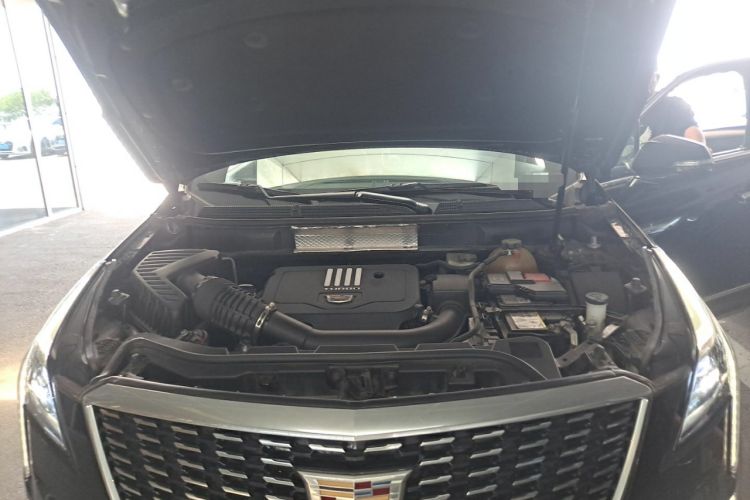 Used Cadillac XT5 2020 Revised Version 28T Luxury Edition Engine Bay