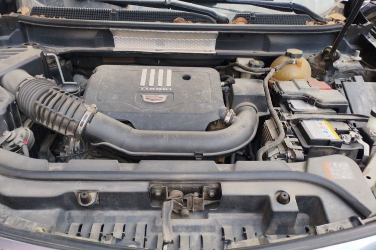 Used Cadillac XT5 2020 28T Luxury Version Engine Bay