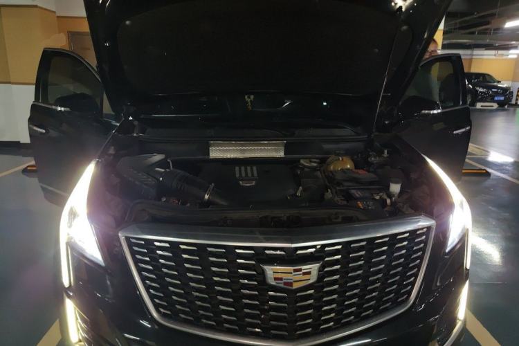 Used Cadillac XT5 2020 Revised Version 28T Luxury Edition Engine Bay