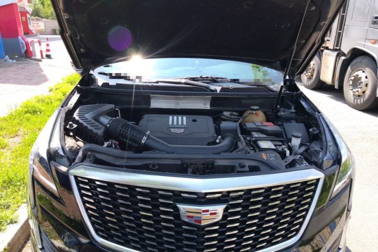 Used Cadillac XT5 2020 Revised Version 28T Luxury Edition Engine Bay