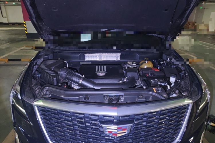 Used Cadillac XT5 2020 28T Luxury Version Engine Bay