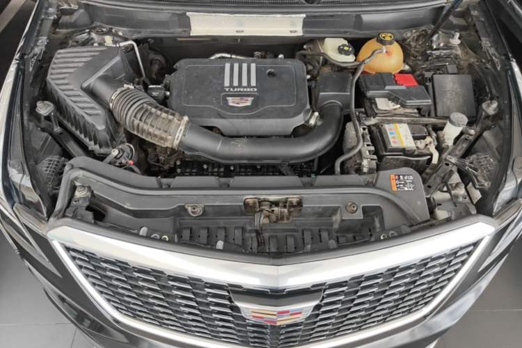 Used Cadillac XT5 2020 Revised Version 28T Luxury Edition Engine Bay