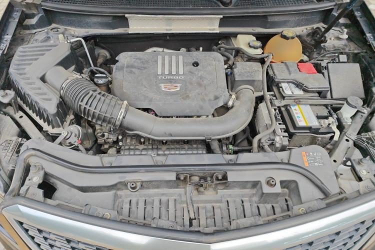 Used Cadillac XT5 2020 28T Luxury Version Engine Bay