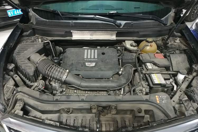 Used Cadillac XT5 2020 Revised Version 28T Luxury Edition Engine Bay