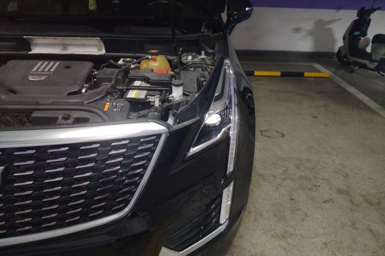 Used Cadillac XT5 2020 Revised Version 28T Four-Wheel Drive Luxury Edition Engine Bay Left