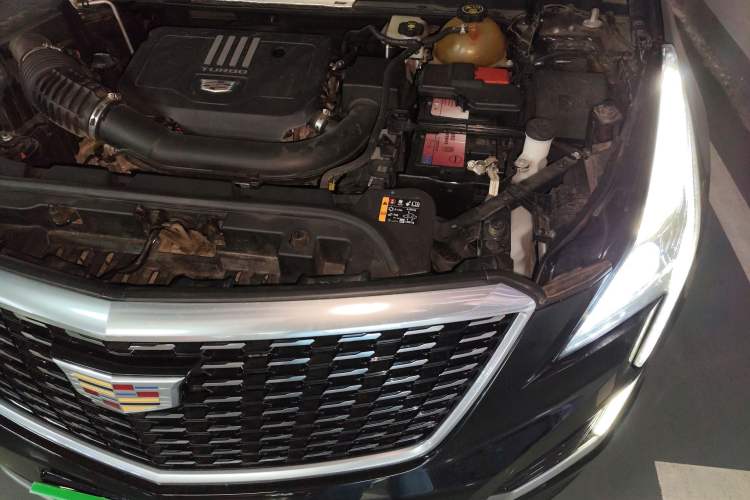 Used Cadillac XT5 2020 28T Four-Wheel Drive Luxury Version Engine Bay Left
