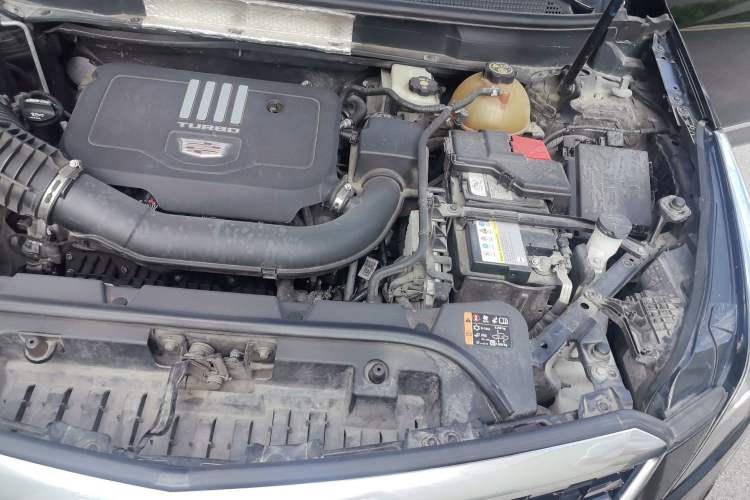 Used Cadillac XT5 2020 28T Four-Wheel Drive Tech Version Engine Bay Left