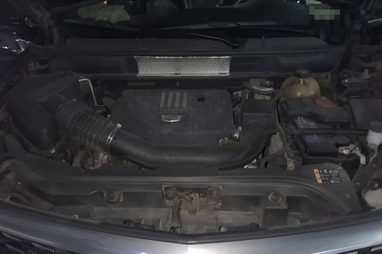 Used Cadillac XT5 2020 Revised Version 28T Luxury Edition Engine Bay