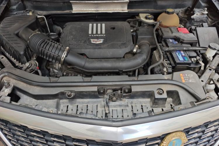 Used Cadillac XT5 2020 28T Luxury Version Engine Bay