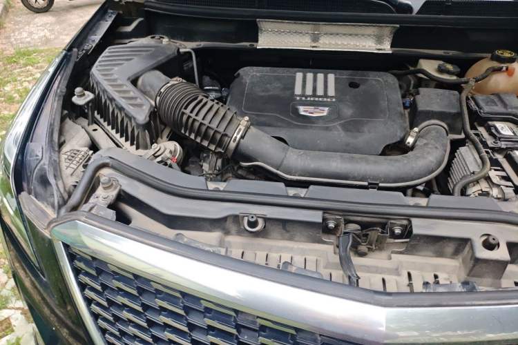 Used Cadillac XT5 2020 Revised Version 28T Luxury Edition Engine Bay Right