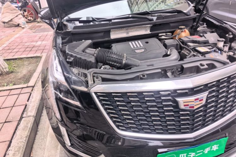 Used Cadillac XT5 2020 28T Luxury Version Engine Bay Right